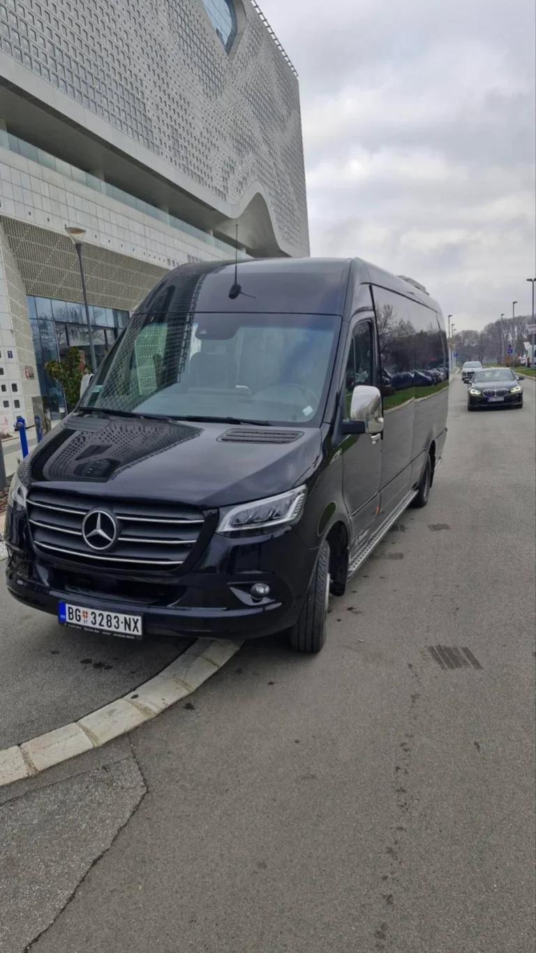 minibus prevoz putnika najam