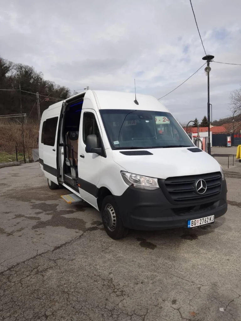 prevoz putnika minibus beograd